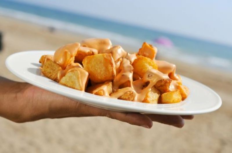 Air Fryer Patatas Bravas